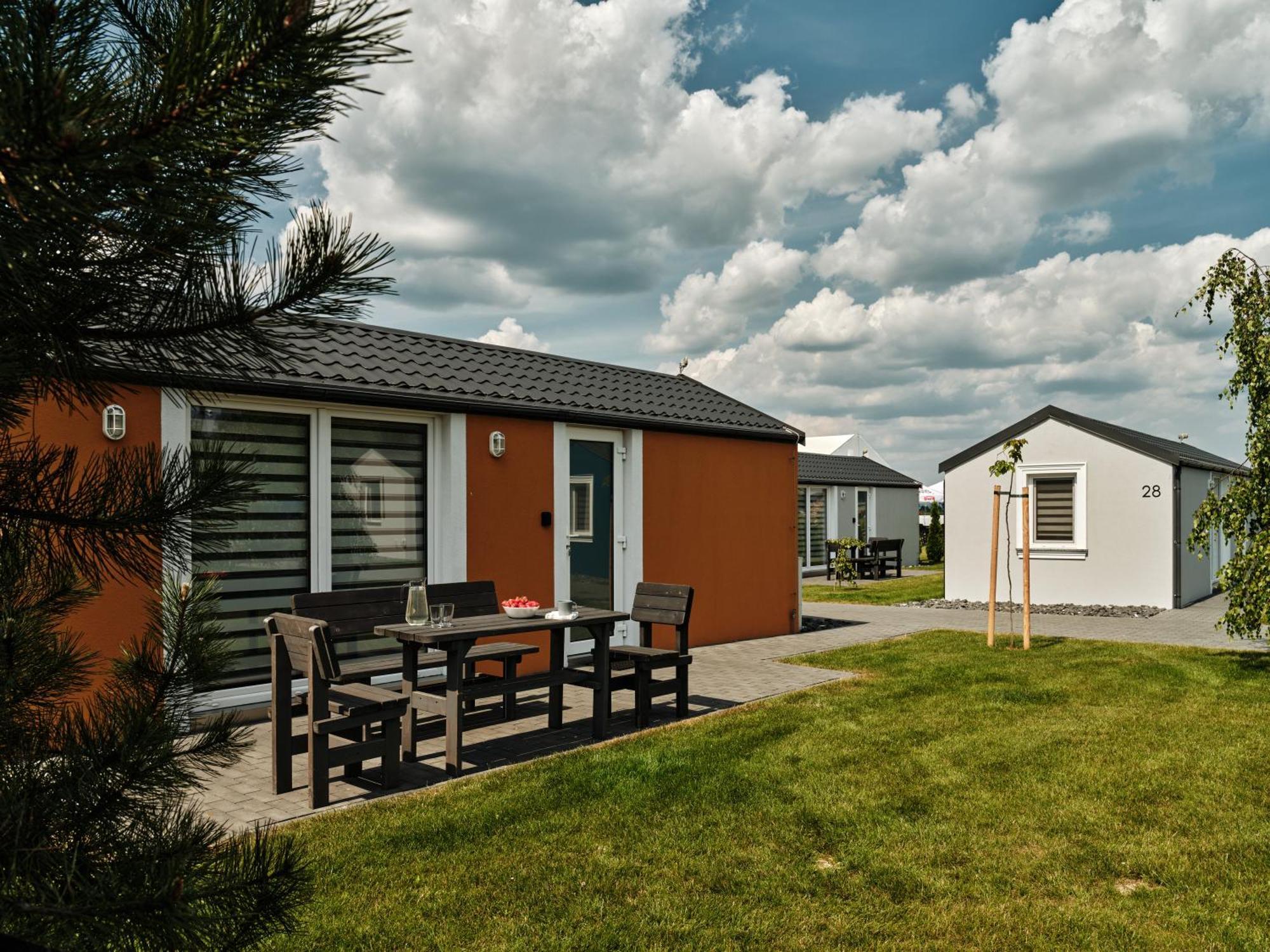 Scandi Village Zator Exterior foto